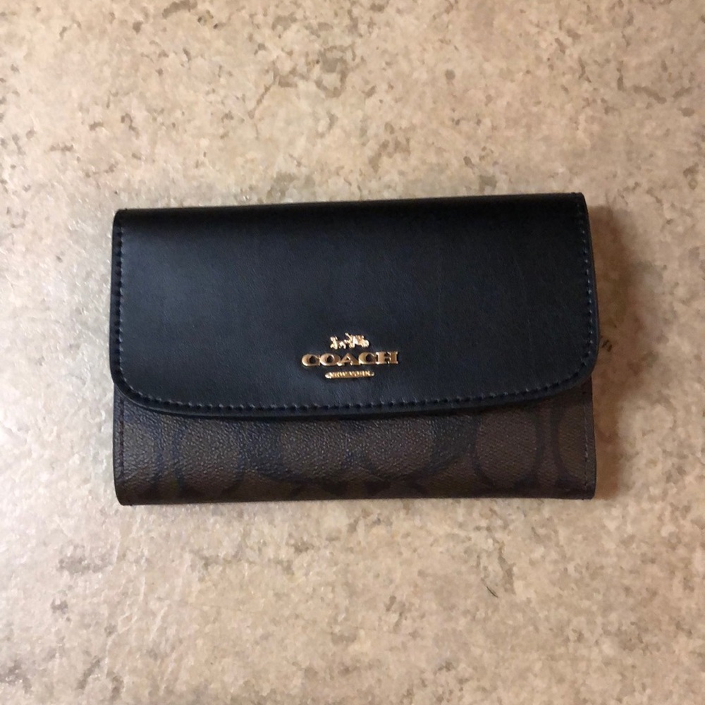 Coach wallet